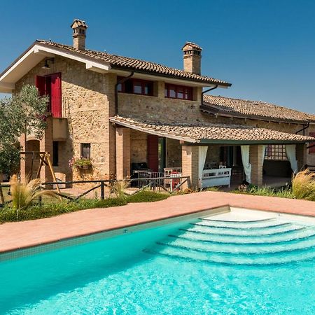 Bed and Breakfast Il Barbagianni Montepescali Exterior foto