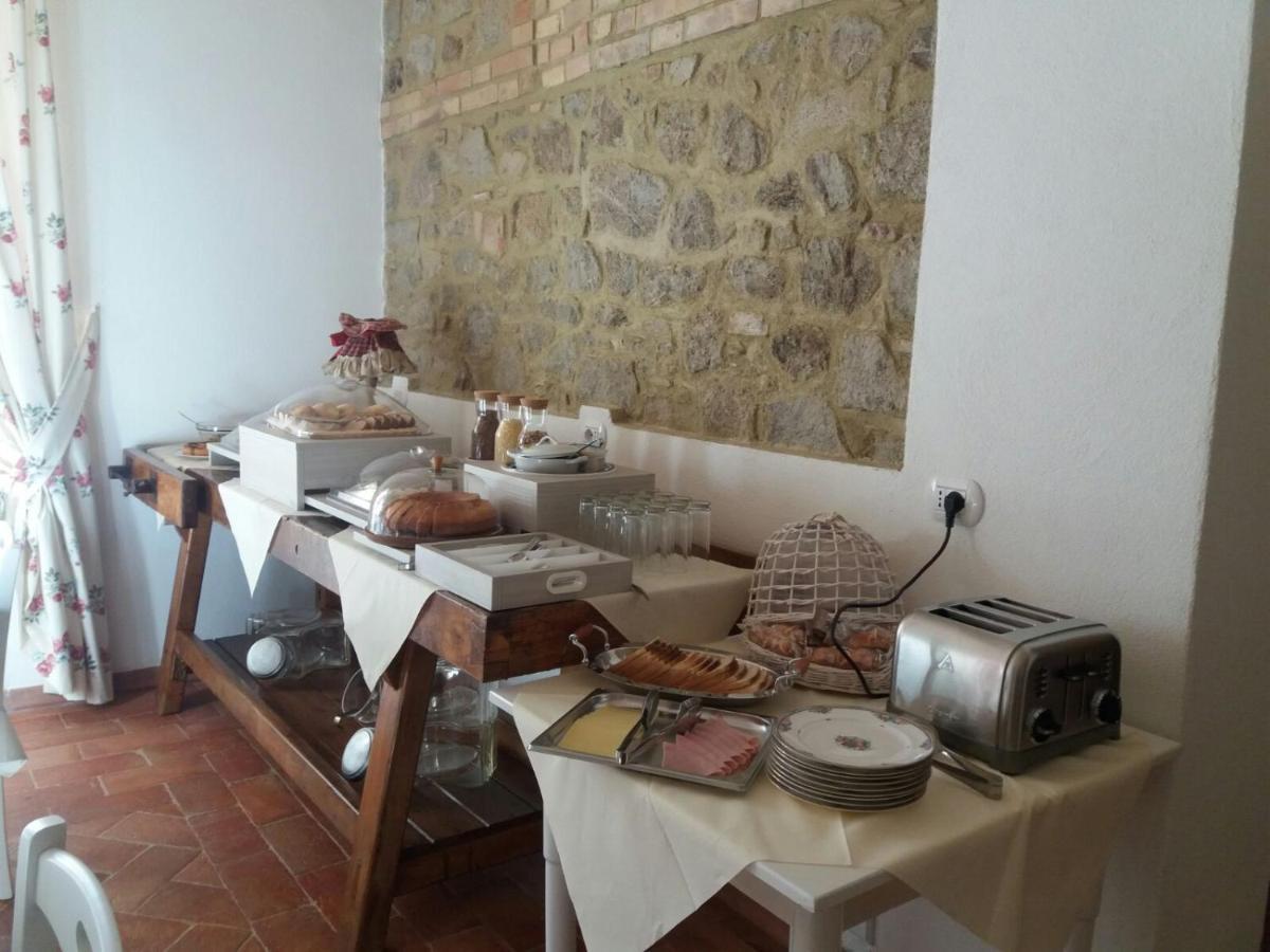 Bed and Breakfast Il Barbagianni Montepescali Exterior foto