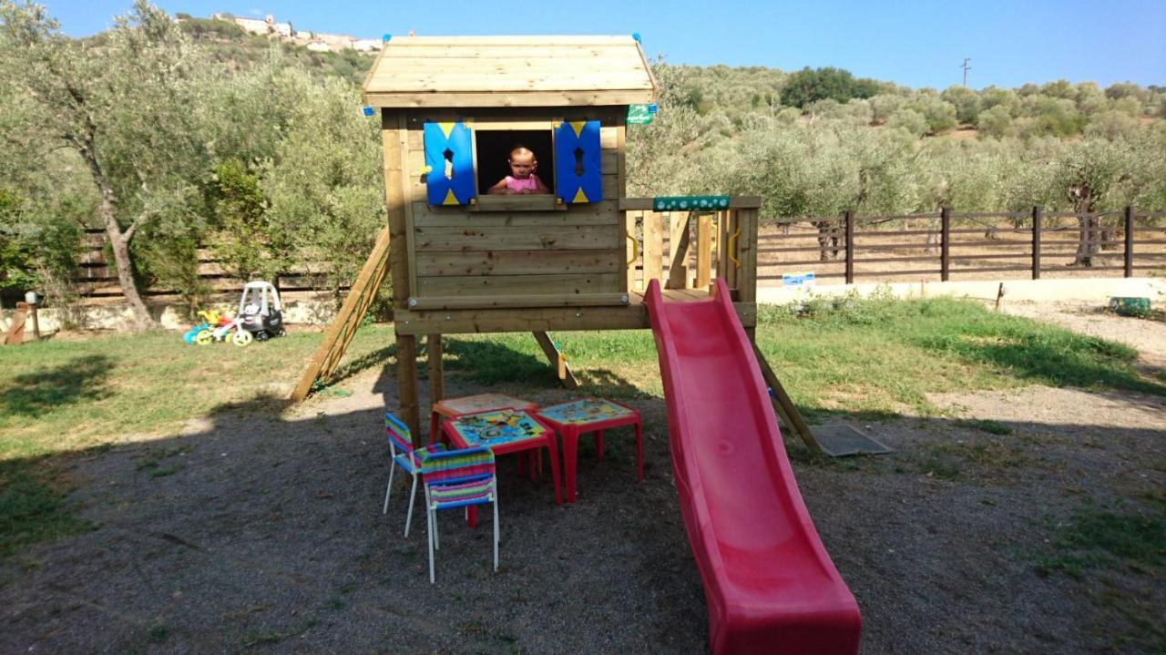 Bed and Breakfast Il Barbagianni Montepescali Exterior foto