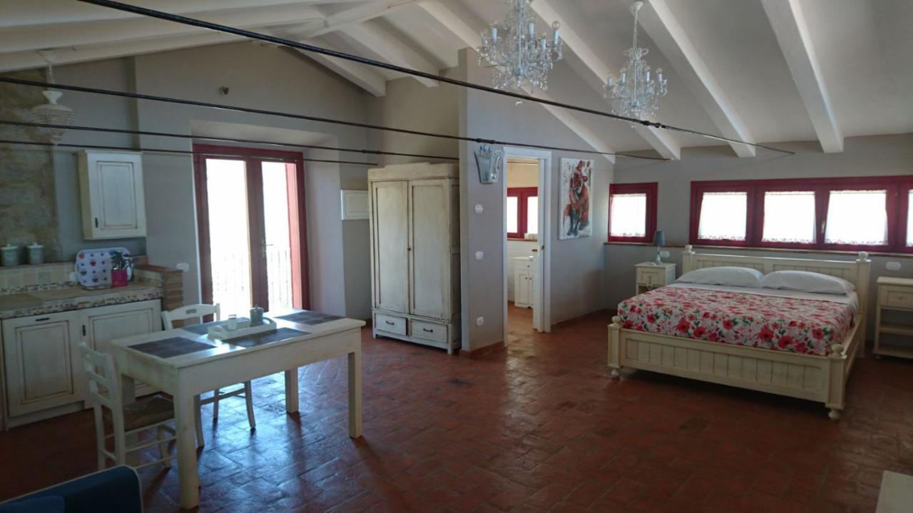 Bed and Breakfast Il Barbagianni Montepescali Exterior foto