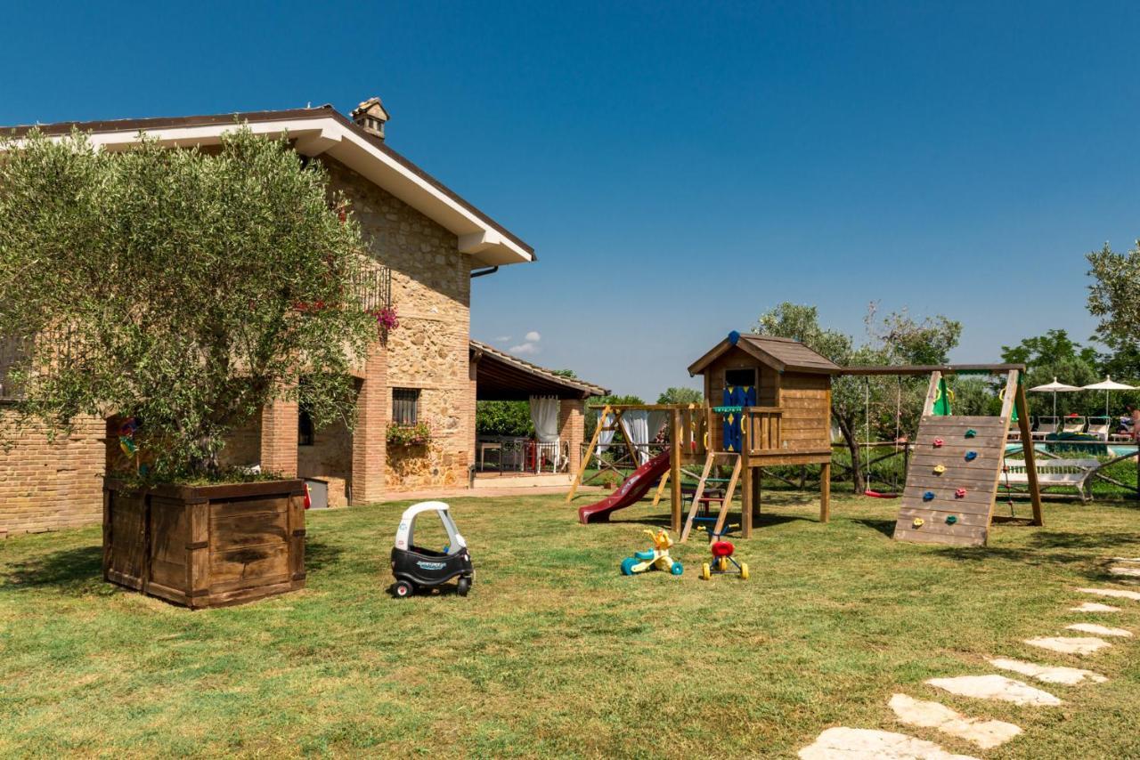 Bed and Breakfast Il Barbagianni Montepescali Exterior foto