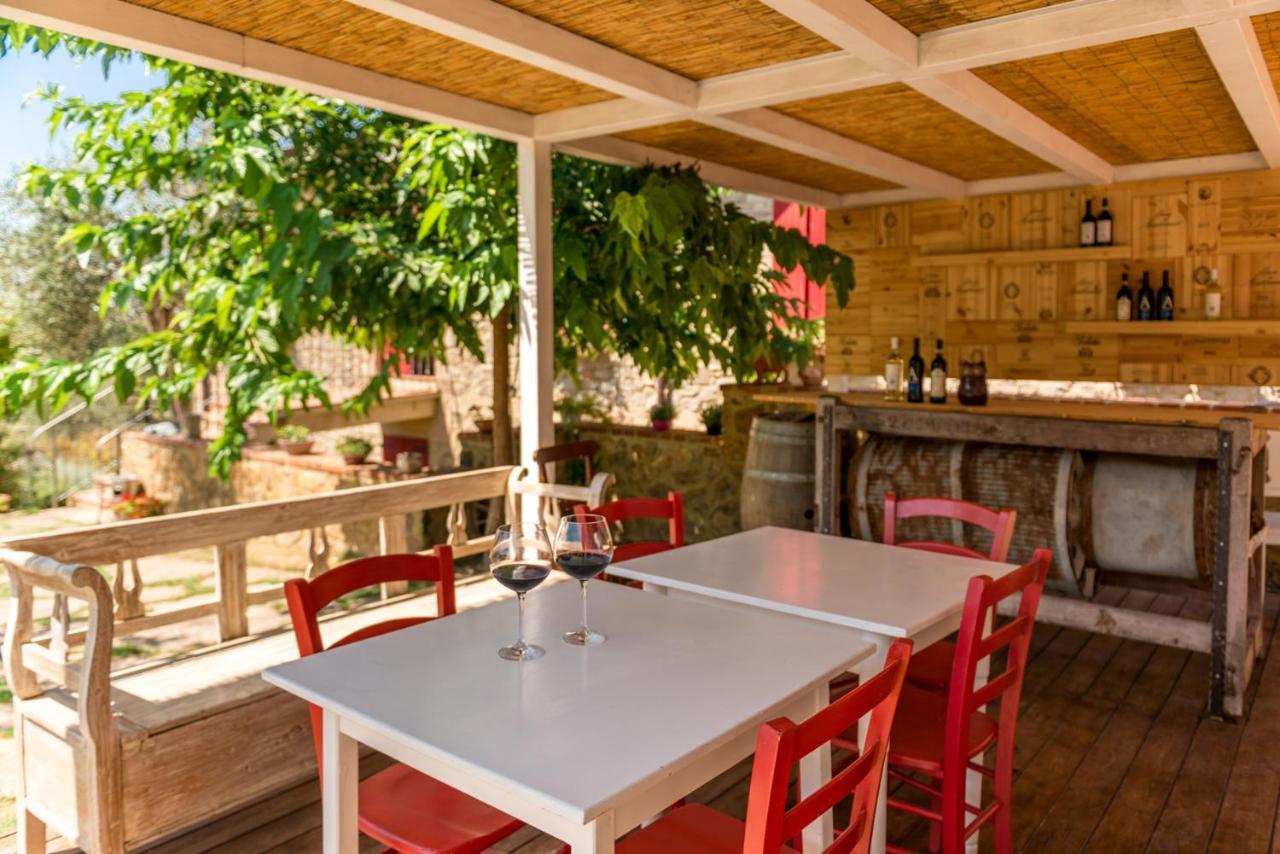 Bed and Breakfast Il Barbagianni Montepescali Exterior foto