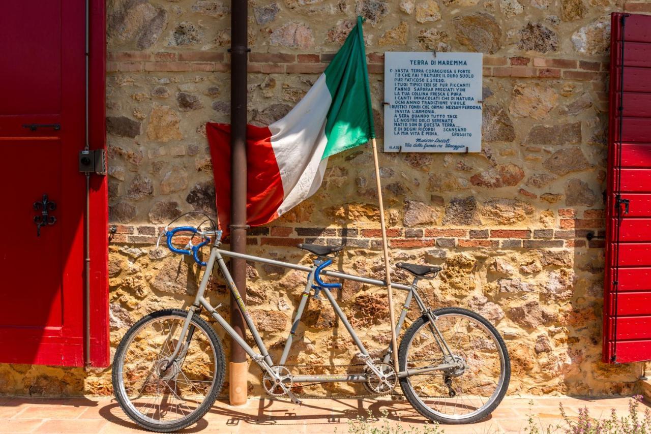 Bed and Breakfast Il Barbagianni Montepescali Exterior foto