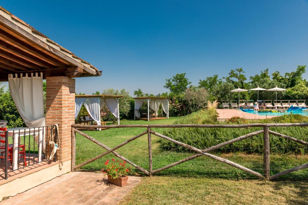 Bed and Breakfast Il Barbagianni Montepescali Exterior foto
